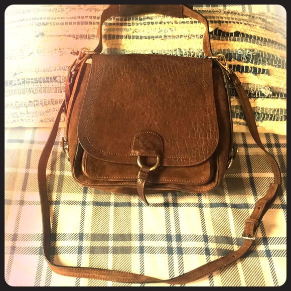 D 2 Handbags - D2 Brown Leather Cross Body
